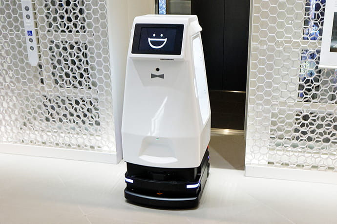 平日限定 ロボットデモ体験でオリジナルグッズをプレゼント